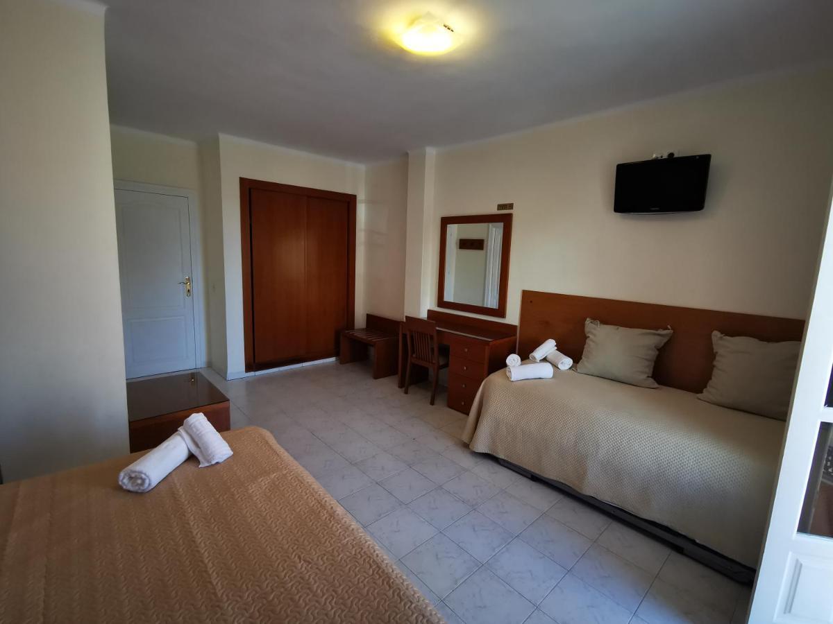 Hostal Marazul Нерха Екстериор снимка