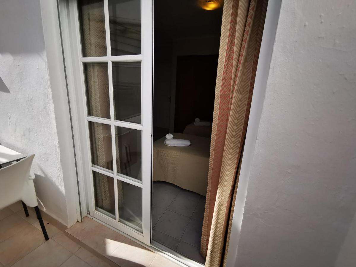 Hostal Marazul Нерха Екстериор снимка