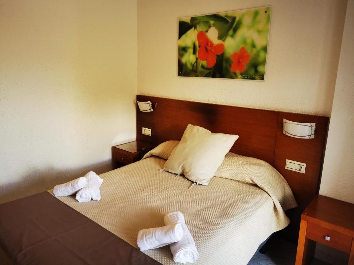 Hostal Marazul Нерха Екстериор снимка